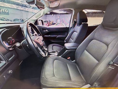 Used 2016 GMC Canyon SLE image 5