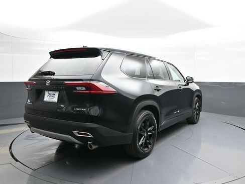 Certified 2025 Toyota Grand Highlander AWD Hybrid image 6