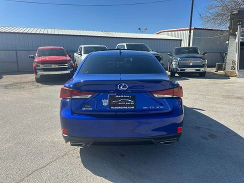 Used 2019 Lexus IS 300 F Sport w/ F Sport Package image 4