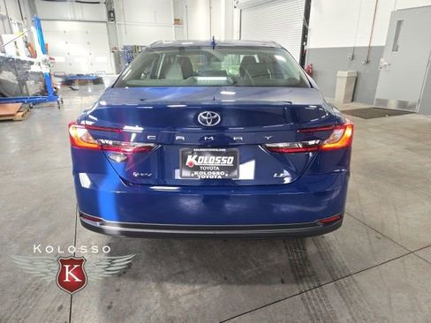 New 2026 Toyota Camry LE w/ Convenience Package FWD image 5
