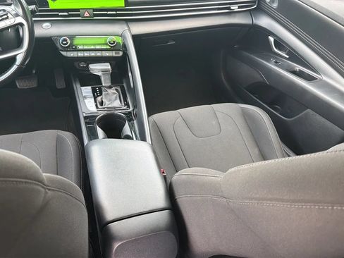 Used 2021 Hyundai Elantra SEL w/ Convenience Package FWD image 33