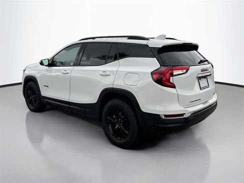 Used 2023 GMC Terrain AT4 w/ Infotainment Package II image 5