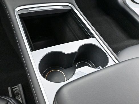 Used 2022 Tesla Model 3 RWD image 18