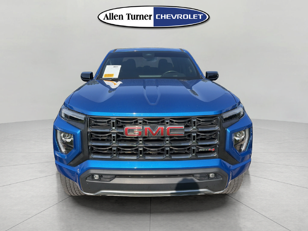 Used 2023 GMC Canyon AT4 AWD/4WD image 2