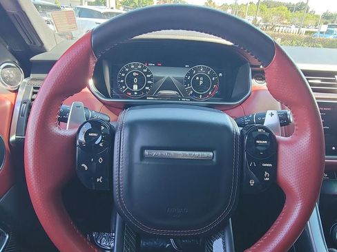 Used 2022 Land Rover Range Rover Sport SVR image 29