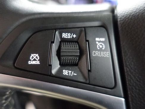 Used 2022 Buick Encore Preferred w/ Safety Package AWD/4WD image 12
