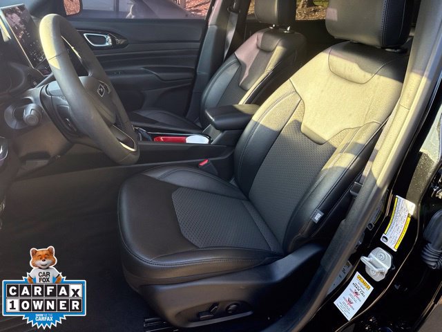 Used 2025 Jeep Compass Latitude w/ Sun & Sound Group AWD/4WD image 14