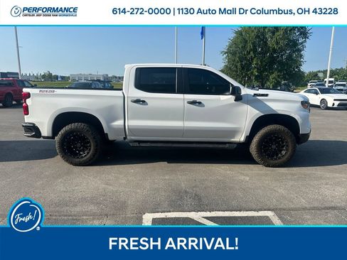 Used 2024 Chevrolet Silverado 1500 Custom Trail Boss AWD/4WD image 3