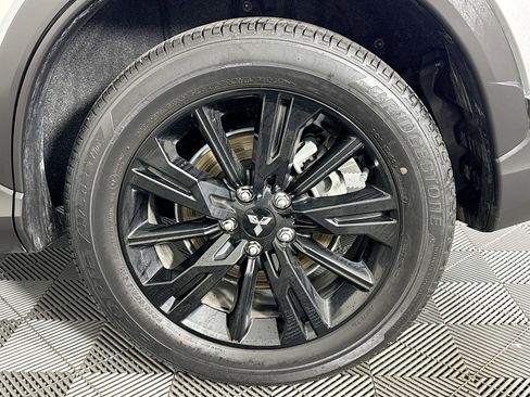 Used 2023 Mitsubishi Eclipse Cross LE image 35