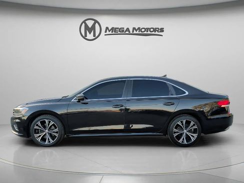 Used 2020 Volkswagen Passat 2.0T SEL image 3
