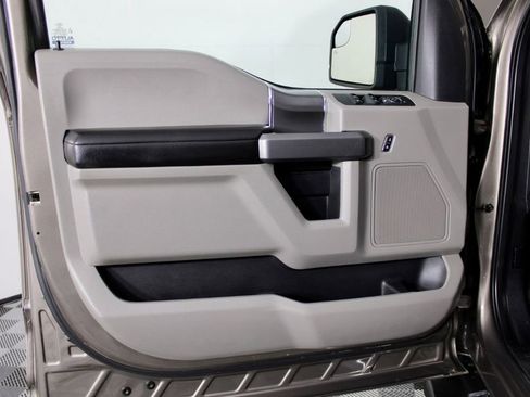 Used 2019 Ford F150 XLT w/ Equipment Group 302A Luxury image 18