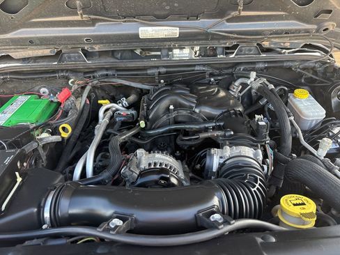 Used 2017 Jeep Wrangler Sport image 42