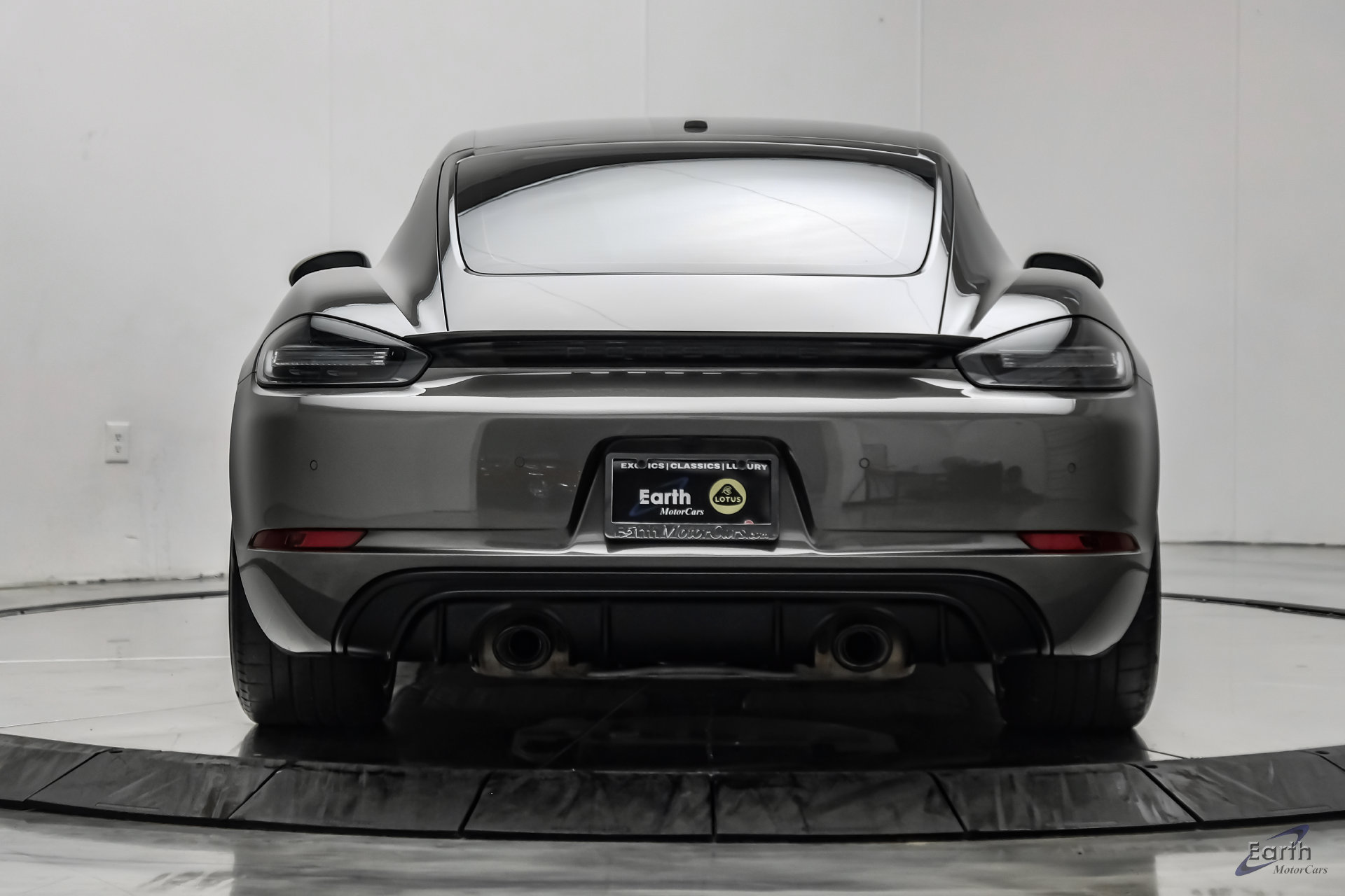 Used 2023 Porsche 718 Cayman GTS RWD image 11