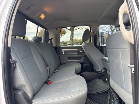 Used 2017 RAM 2500 SLT image 25
