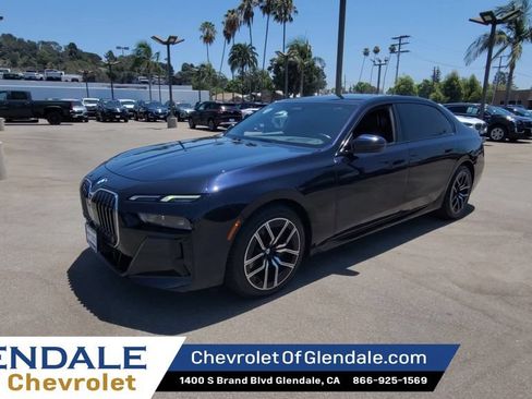 Used 2024 BMW 740i RWD image 4