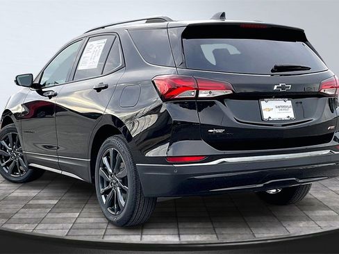 Used 2023 Chevrolet Equinox RS w/ RS Leather Package image 13
