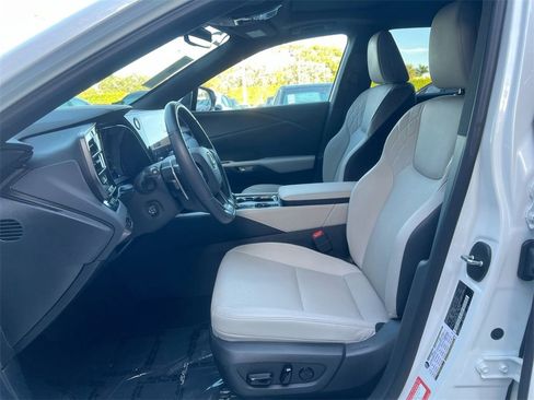 Certified 2025 Lexus RX 350 Premium image 12