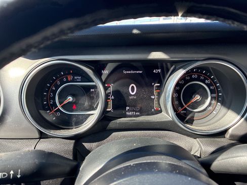 Used 2020 Jeep Gladiator Sport w/ Quick Order Package 24S image 28