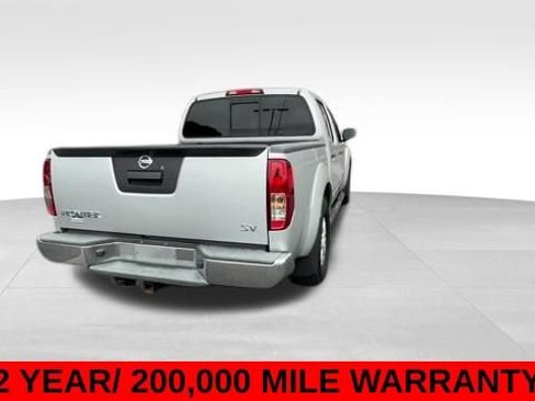 Used 2019 Nissan Frontier SV image 8