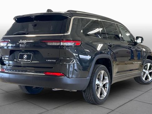 Used 2023 Jeep Grand Cherokee L Limited w/ Luxury Tech Group II AWD/4WD image 12