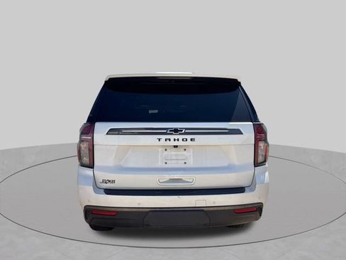 Used 2021 Chevrolet Tahoe Z71 w/ Luxury Package AWD/4WD image 12