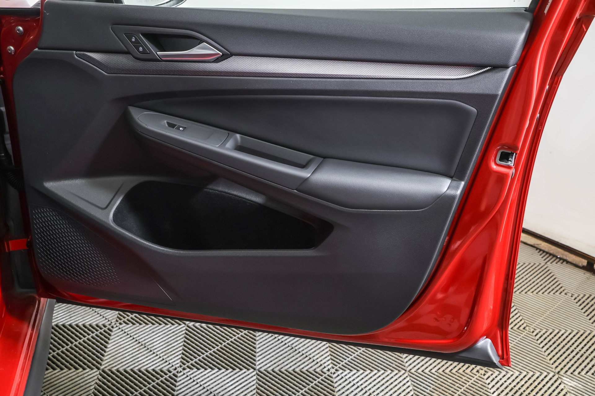 New 2026 Volkswagen GTI SE FWD image 46