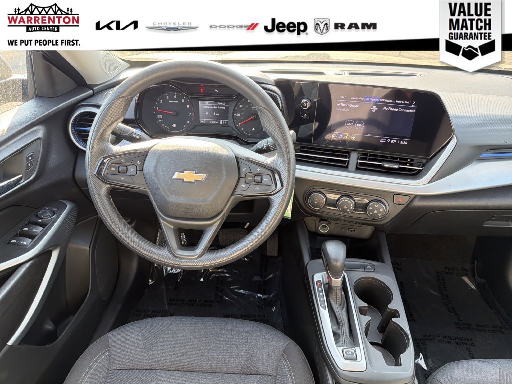 Used 2024 Chevrolet Trax LS FWD image 14