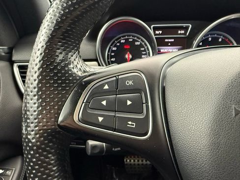 Used 2019 Mercedes-Benz GLE 400 4MATIC w/ Premium 1 Package image 47