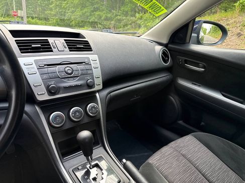 Used 2010 MAZDA MAZDA6 i Sport FWD image 11
