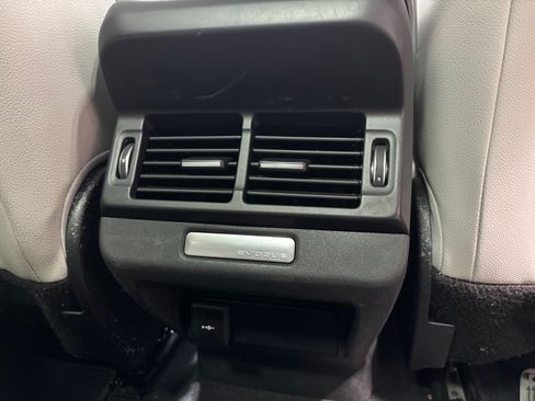 Used 2023 Land Rover Range Rover Evoque S AWD/4WD image 37