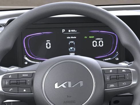 New 2025 Kia Sportage LX image 21