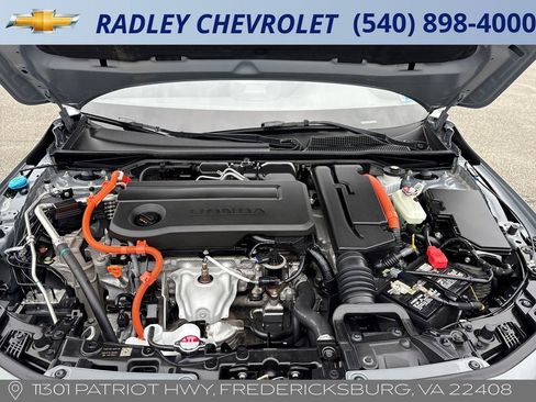 Used 2025 Honda Civic Sport image 12