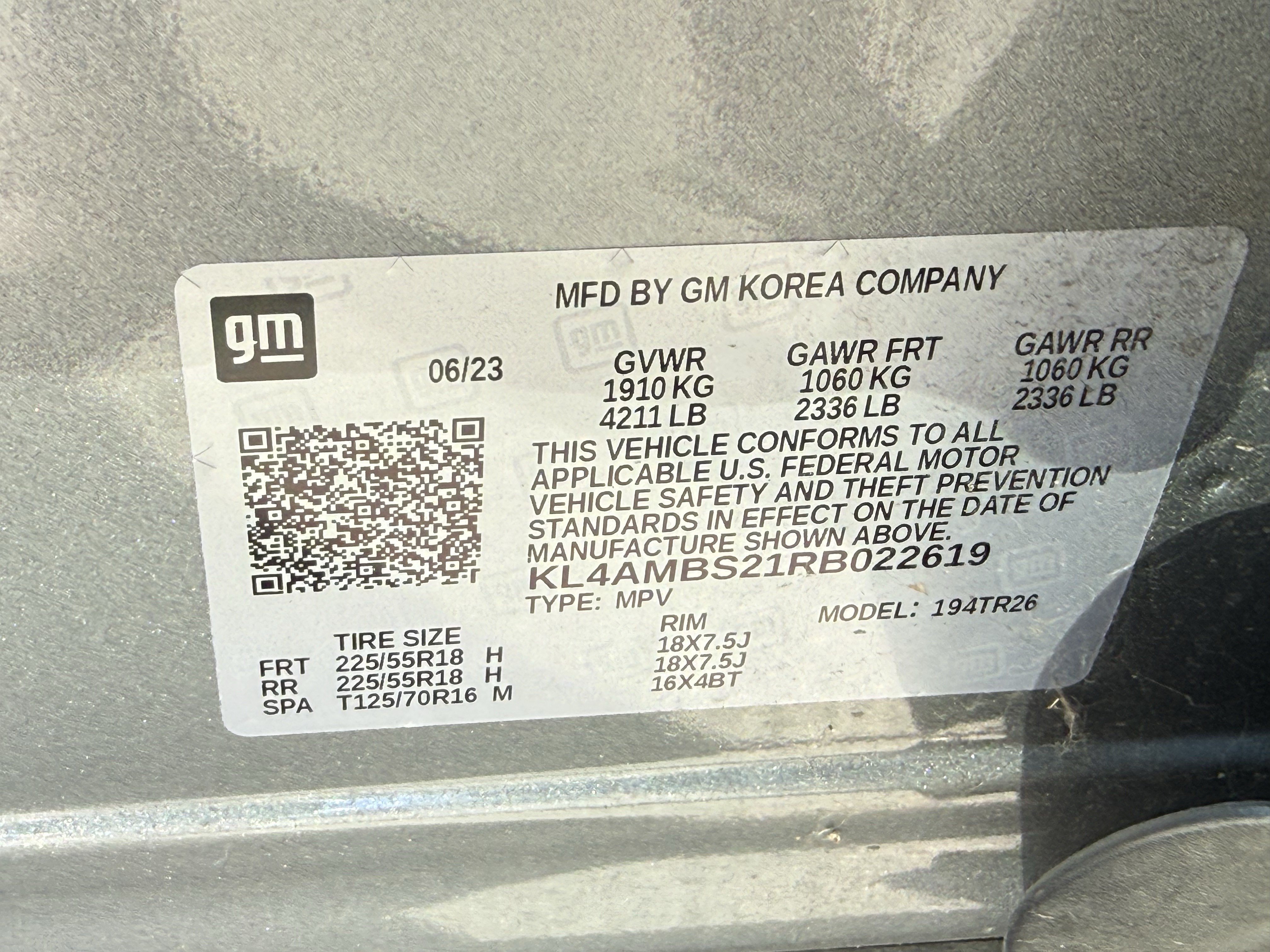 Used 2024 Buick Encore GX Preferred w/ Comfort Package FWD image 17