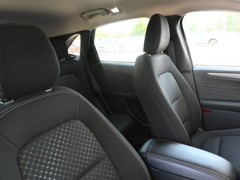 Used 2025 Ford Escape Active FWD image 24
