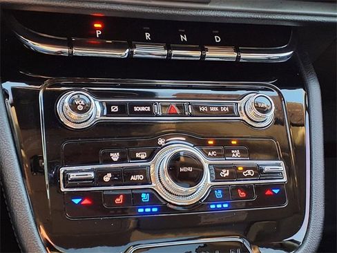 Certified 2022 Lincoln Corsair Reserve w/ Elements Package image 20