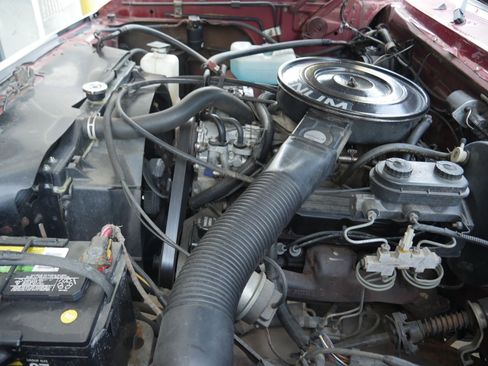 Used 1992 Dodge D/W Truck 150 RWD image 76