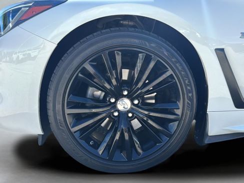 Used 2019 INFINITI Q60 3.0t Luxe AWD/4WD image 42