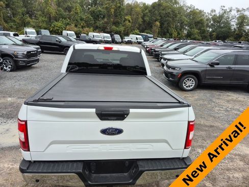 Used 2019 Ford F150 XLT w/ Trailer Tow Package image 5