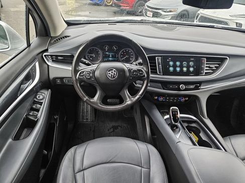 Used 2019 Buick Enclave Premium AWD/4WD image 9
