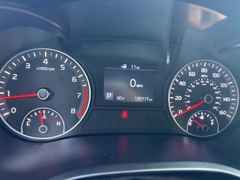 Used 2020 Kia Optima LX FWD image 25