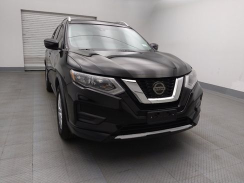 Used 2019 Nissan Rogue S w/ Special Edition Package FWD image 14