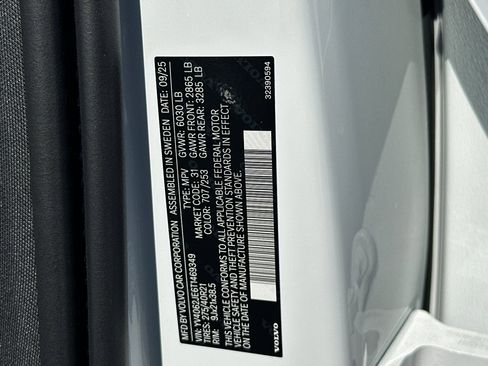 New 2026 Volvo XC90 B6 Plus w/ Protection Package Premier image 23