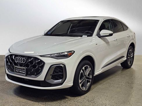 New 2025 Audi Q5 Premium image 7