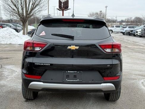 New 2026 Chevrolet TrailBlazer LT w/ Convenience Package FWD image 6