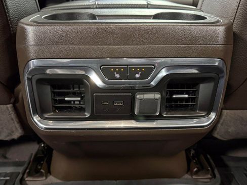 Used 2023 GMC Sierra 2500 Denali w/ Denali Ultimate Package image 23