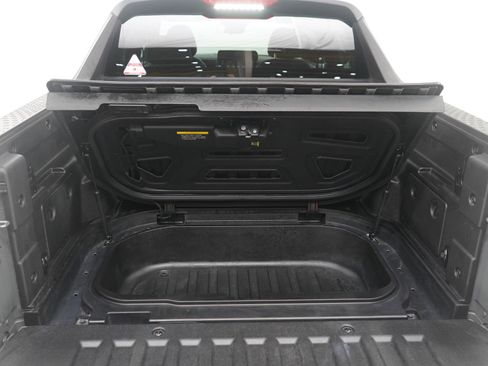 Certified 2025 Hyundai Santa Cruz SEL image 16