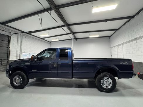 Used 2007 Ford F250 XLT image 9