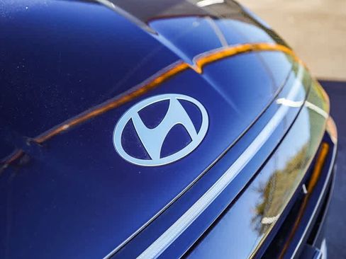 New 2025 Hyundai Sonata SEL image 11