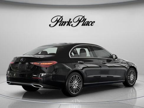 Used 2026 Mercedes-Benz C 300 Sedan image 21
