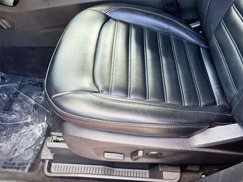 Used 2024 Ford Edge SEL AWD/4WD image 19